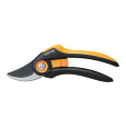 Nůžky zahradní Plus™ dvoučepelové P521 - 1057167 - Fiskars